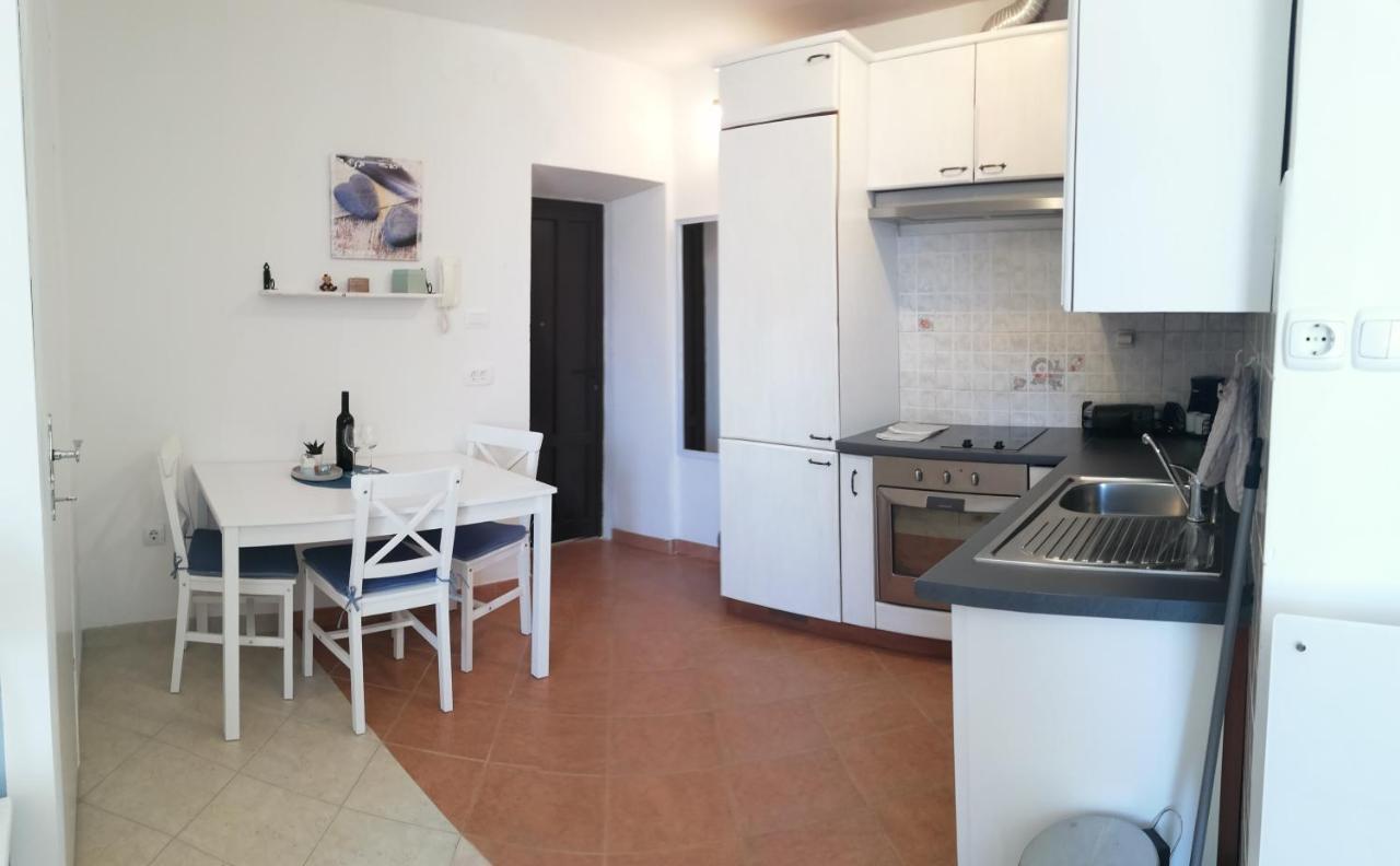 Center Of Rovinj, Sea View Apartment Bagian luar foto
